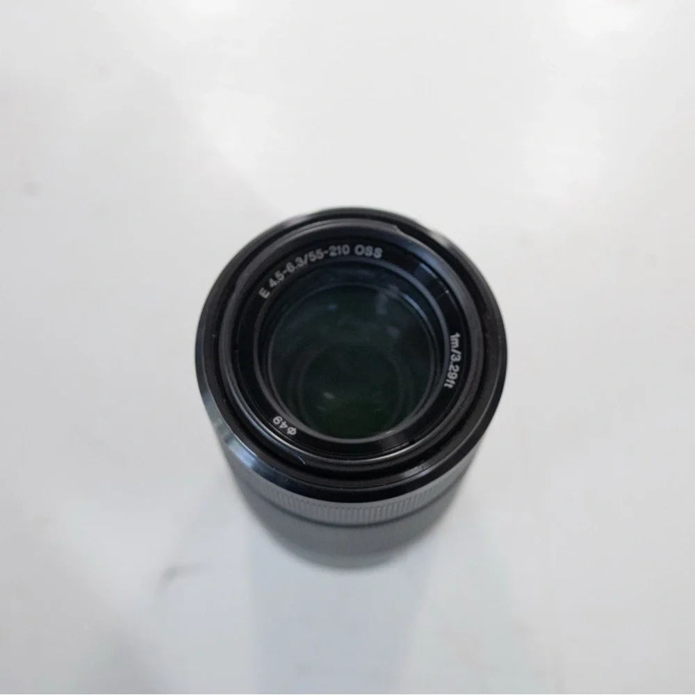 Sony - 55-210mm f/4.5-6.3 Telephoto Lens for Most Alpha E-Mount Cameras - Black